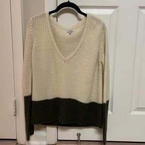 Women’s knit sweater - cream & green. Size XS.